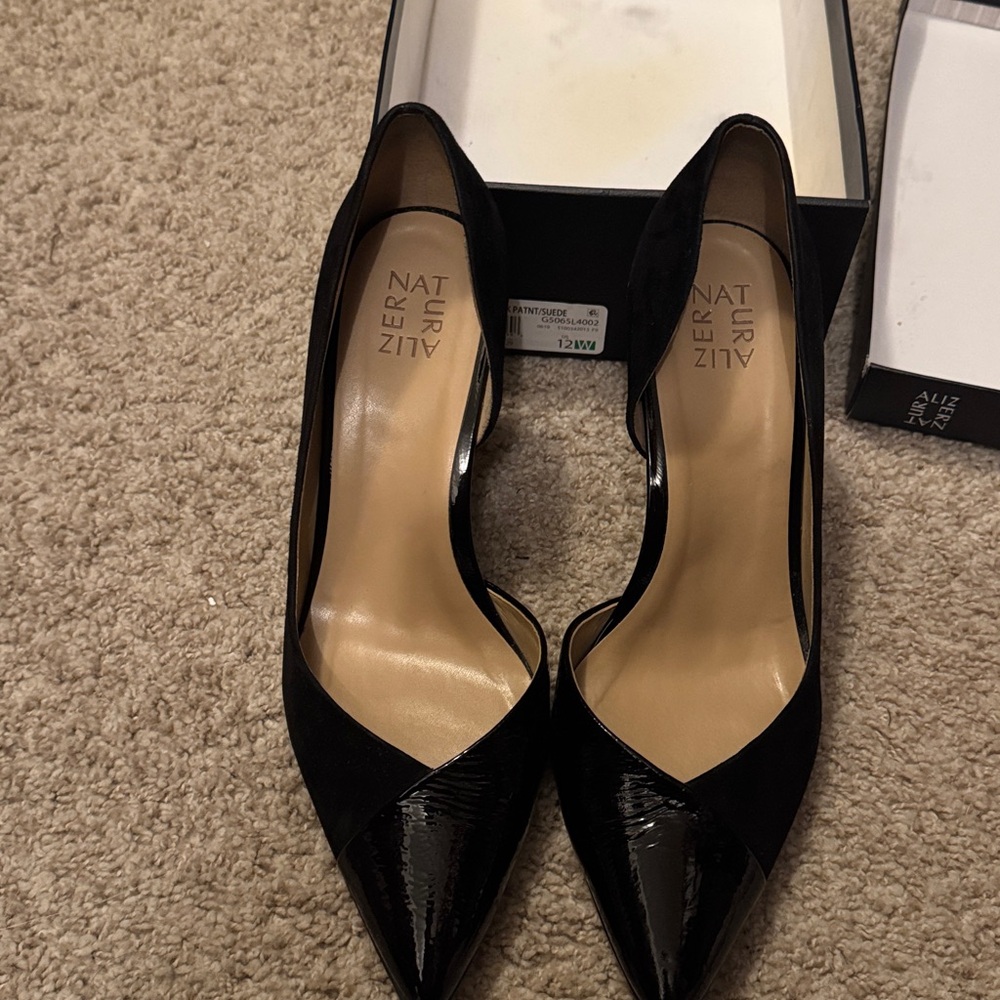 Naturalizer Black Patent Suede Heels